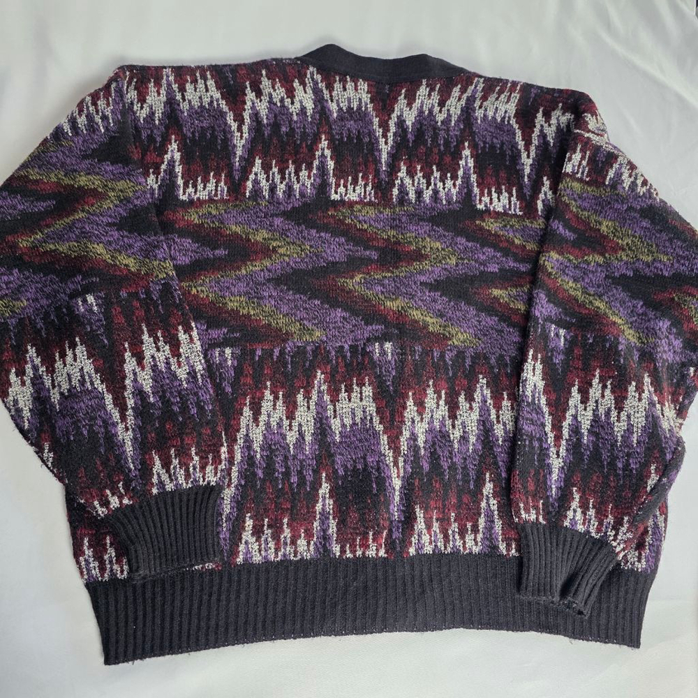 Men's Vintage Abstract Chevron Geometric Pattern V-neck Knit Cardigan - Picture 4 of 8